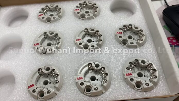 Giới thiệu về ABB Head-mount temperature transmitter TTH200, TTH300 – Thiết bị không thể thiếu trong phòng thí nghiệm và tự động hóa công nghiệp