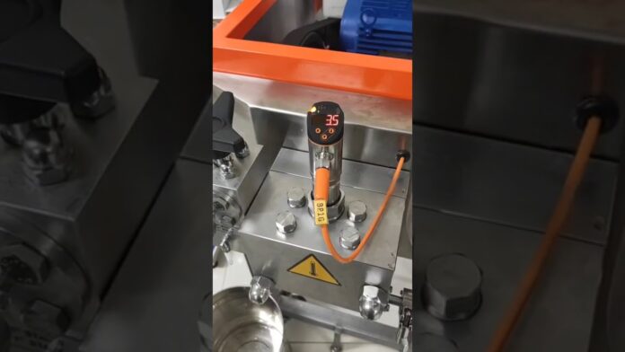 Lựa chọn hoàn hảo cho việc đo áp suất của bạn – Cảm biến áp suất IFM cho máy Homo