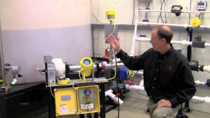 FCI ST100 Series with VeriCal Thermal Mass flow gas meter APLISENS Việt Nam | Distributor