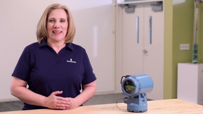 Cách Cấu Hình Bộ Đếm Tổng cho Bộ Định Tuyến Dòng từ Rosemount™ 8732EM