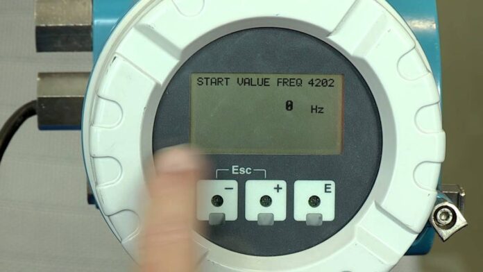 “Giải pháp Setting up Frequency Output – Promag 53, Promass 83, Prosonic 93: Tự động hoá quá trình đo lường công nghiệp”