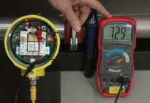 Tìm hiểu về FLT93 Flow Switch – Hộp chuyển tiếp cảm biến dòng với điện tử gắn bề mặt