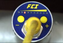 Bí quyết sử dụng thiết bị đo lường FS10 Series Flow Monitor – Chức năng các nút bấm