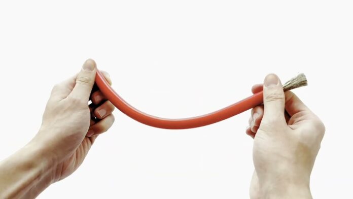 “Bí quyết sử dụng High Temperature Silicone wire & cable trong phòng thí nghiệm và tự động hóa công nghiệp”