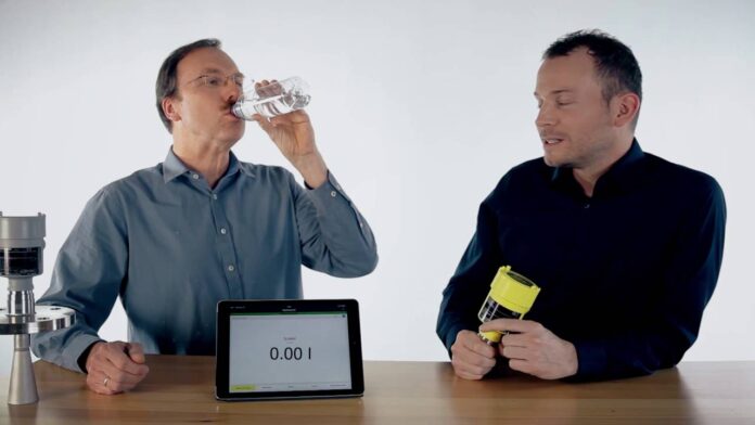 Bài viết: “Giải pháp đo mức độ bằng Radar cho các thiết bị nhỏ – VEGAPULS 64”