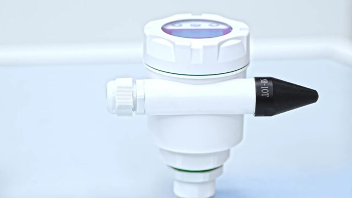 “Tại sao WUS100 Ultrasonic level transmitter là thiết bị cần thiết cho phòng thí nghiệm và tự động hóa công nghiệp?”